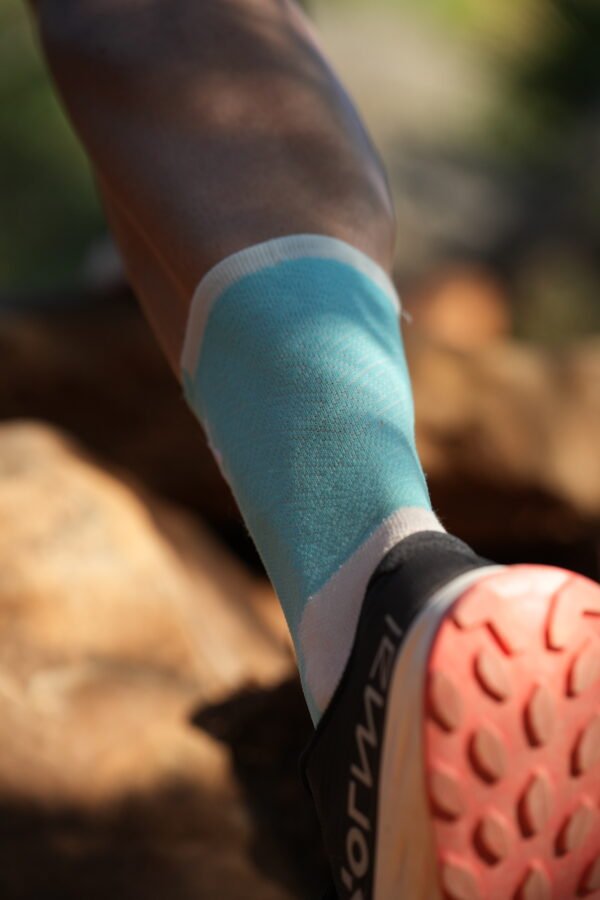 SA706600 Calcetín Endurance Turquesa